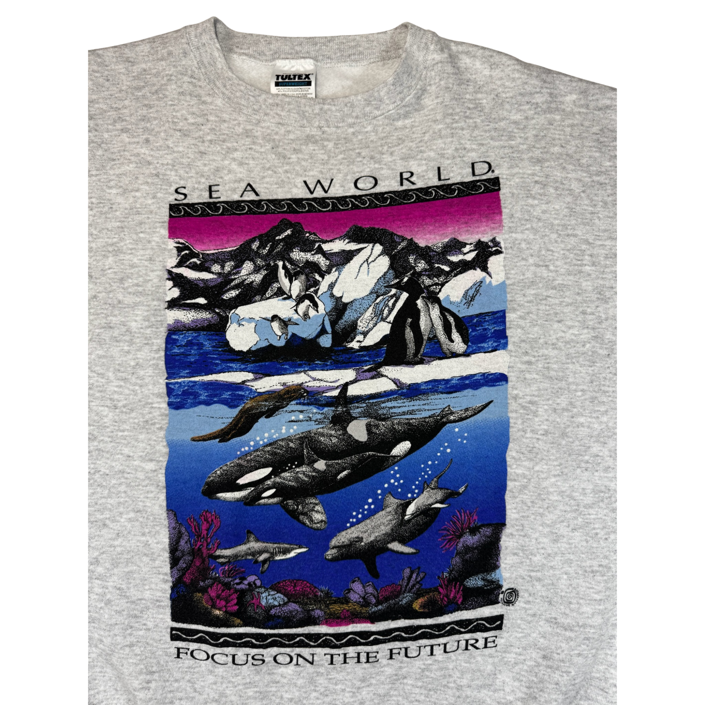 Vintage 90's Sea World Marine Life Crewneck
